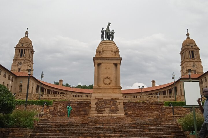 The Union Building, the masterpiece of Sir Herbert Baker, is one of the three capital cities the country has. 